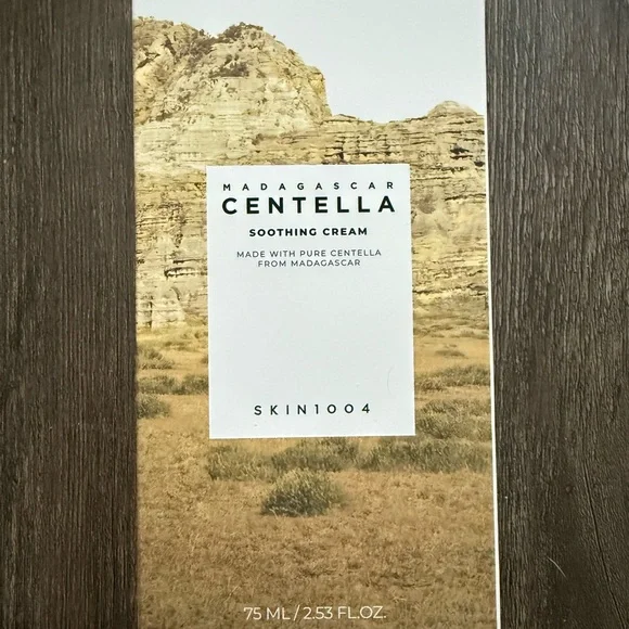 SKIN1004 Madagascar Centella Soothing Cream - Picture 2 of 4